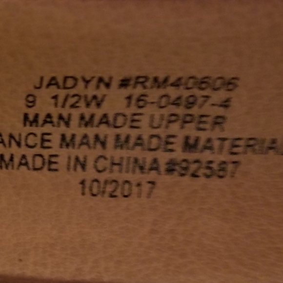 Shoes - Picture 5 of 5